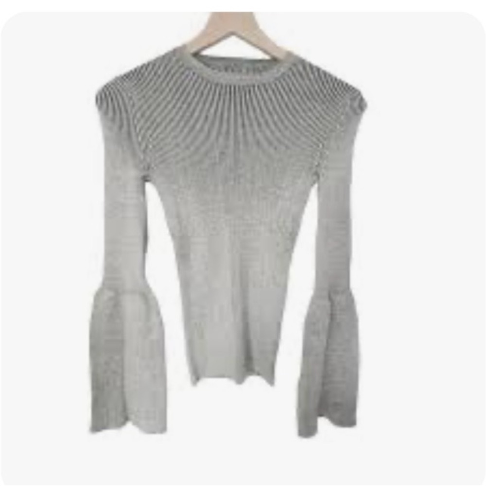 WHO WHAT WEAR (brand) Gray Bell Sleeve Top (XS)